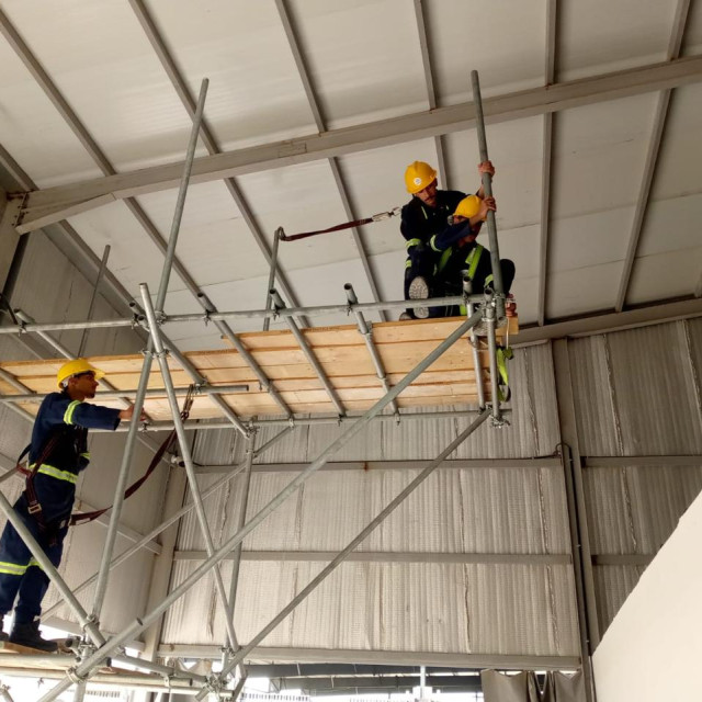 Scaffolding Photos — 2