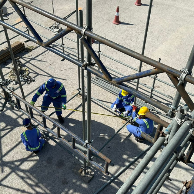 Scaffolding Photos — 14